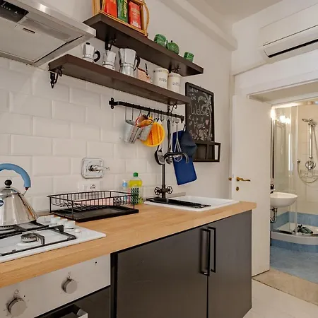 Monti Boutique - Live It Local! *